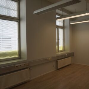 <h3>Käsityöläiskatu 9, Turku<br> 169 m², 3.042 €/kk</h3> - Image 3