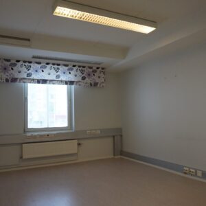 <h3>Käsityöläiskatu 9, Turku<br> 220 m², 3.410 €/kk</h3> - Image 4